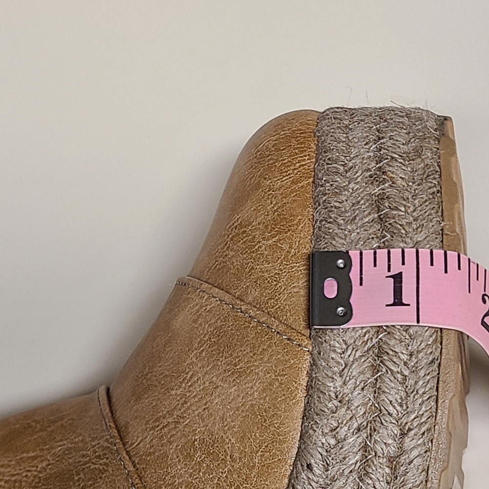 Bohemian Vegan Chelsea cap toe platform espadrille wedge ankle boots size 9 - Picture 14 of 14